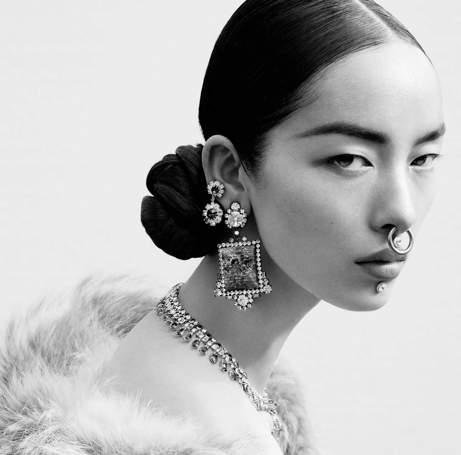 Fei Fei Sun in Vogue Italia June 2015 by Mert Alas & Marcus Piggott